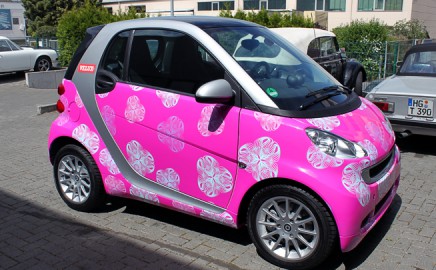 Teilbeklebung des Fahrzeuges